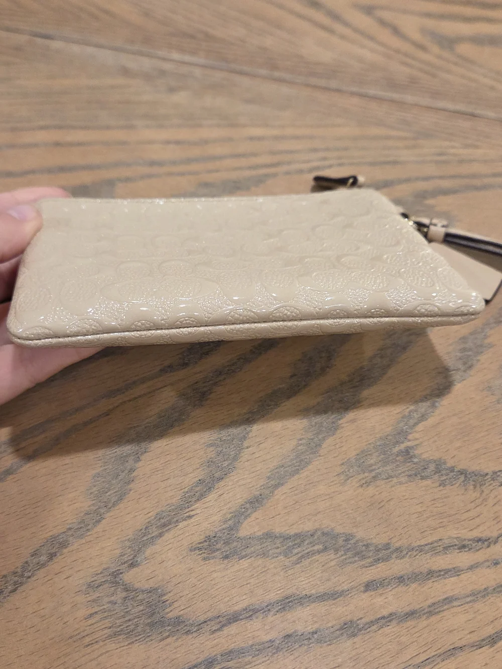 Coach Corner Zip Wristlet Women Small Beige Monogram Patent Y2K Luxury Pouch